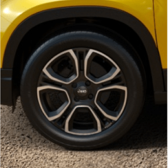 Image showing the Jeep Avenger Summits 18" two-tone wheels